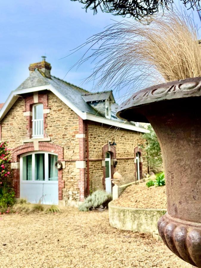 Villa Ker Longitude Dinan Esterno foto