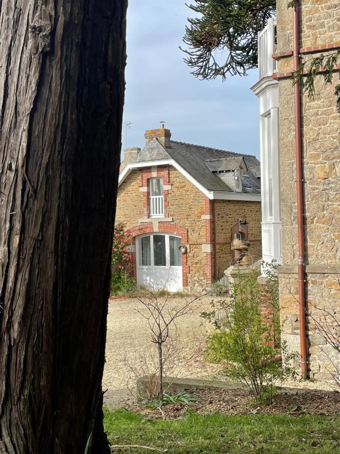 Villa Ker Longitude Dinan Esterno foto